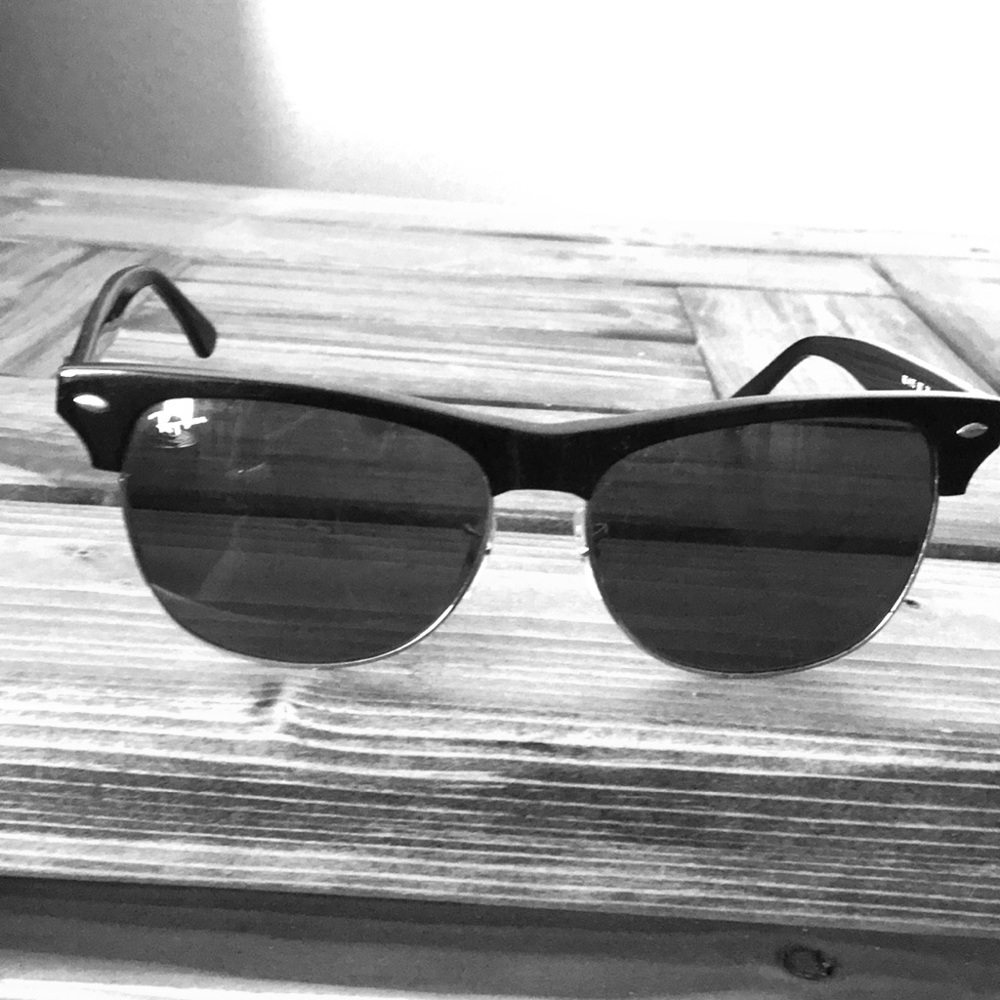 Gently used Ray ban glasses